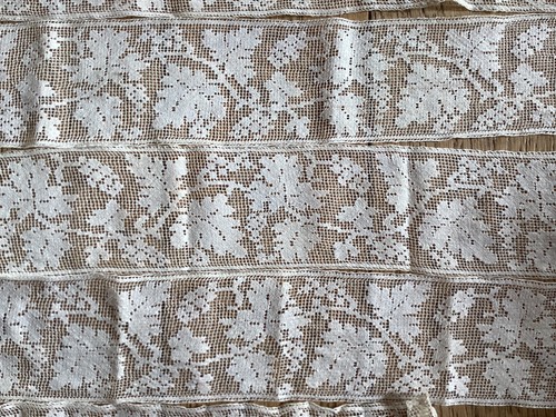 Grande dentelle ancienne - dentelle, au