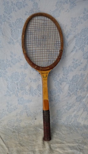 Tennis ancienne raquette en - #tennis#,