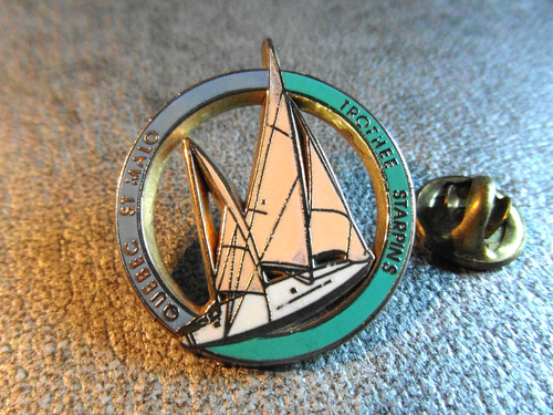 Rare pins pin voilier - rare, pin's
