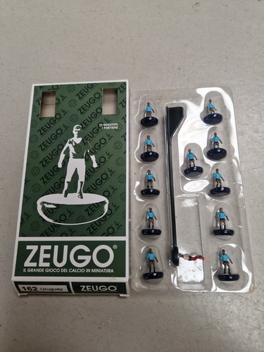 Complet subbuteo zeugo uruguay - complet,