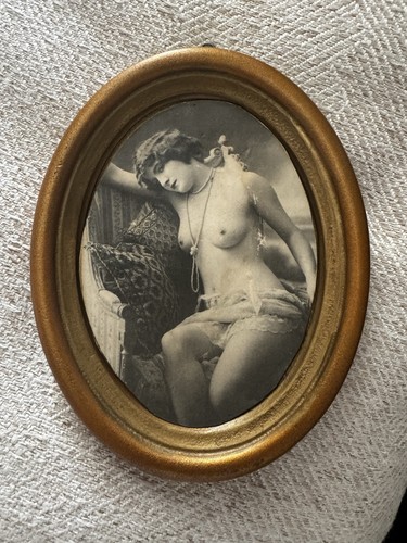 Cadre ancien ovale scène - , de