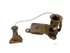 Treuil de roue de secours