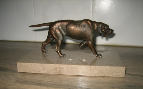 Statuette chien chasse - statuette,
