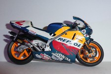HONDA NSR500  #2   1/24  POUR PIECES