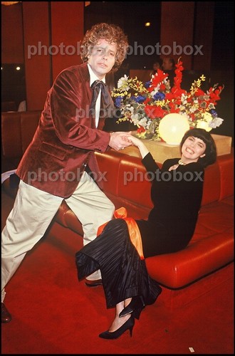 Mireille mathieu exclusive - -,