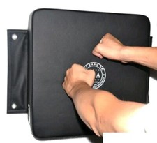 Sacs de boxe muraux avec sac de sable