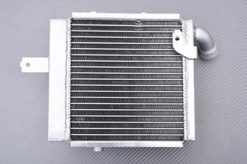 Radiateur eau droit type - eau,