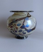 BIOT- Robert PIERINI Vase boule en verre teinté , inclusions ,  décor abstrait