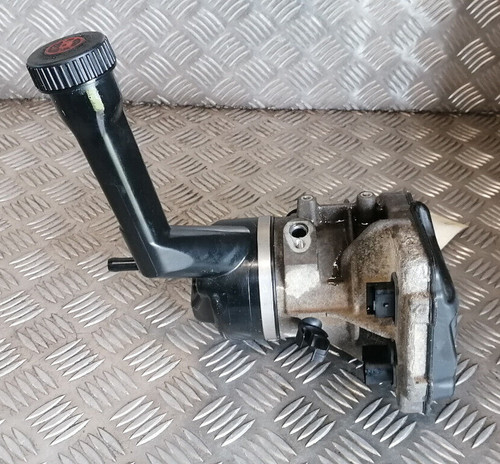Pompe direction assistée trw - direction,