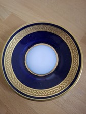 LIMOGES PORCELAINE ANCIENNE PETITE SOUCOUPE ESPRESSO COULEUR BLEU LAURIER OR