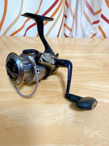 Moulinet toupie daiwa certate - moulinet,