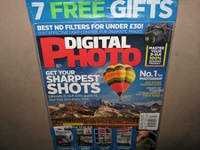 DIGITAL PHOTO D-SLR SHARP