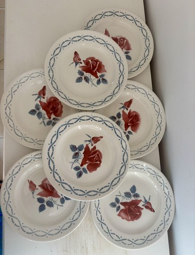 Ensemble assiettes à - de, 6