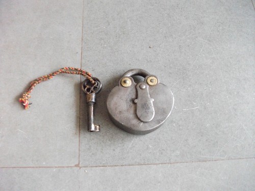 Cadenas fer forgé - cadenas, en