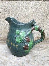 ancien pichet parlant tara ? art populaire savoie ? terre cuite