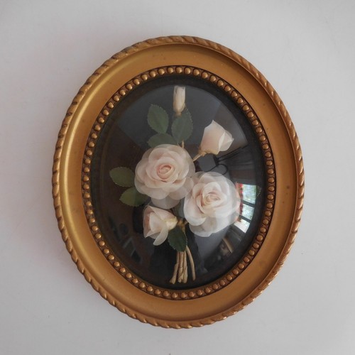 Cadre miniature médaillon