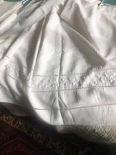 paire de draps en lin brodés