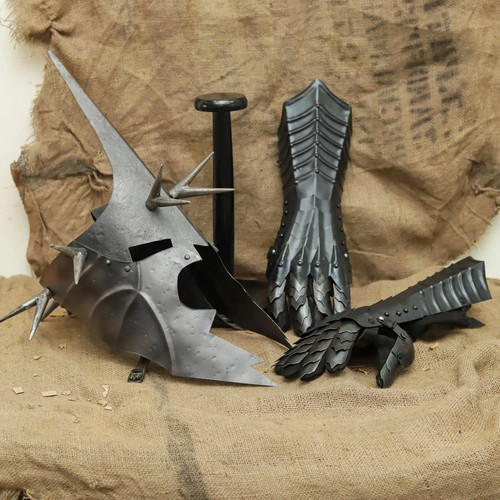 Casque roi sorcier et - du, roi-sorcier