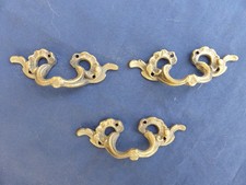 3 très petites poignées