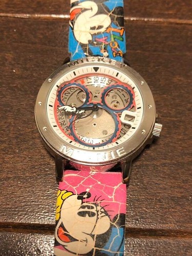 Montre disney limited - montre,