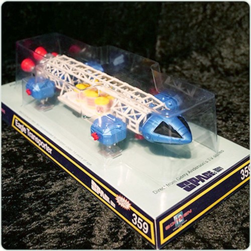Space 1999 eagle transporter - space,