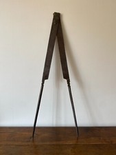 GRAND COMPAS A POINTE SECHE CHARPENTIER TAILLEUR PIERRE FER FORGE ART POPULAIRE