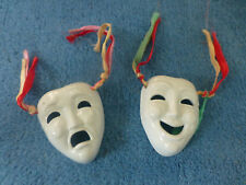 lot 2 anciens masque visage venitien blanc ceramique joie peur vintage