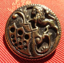 BOUTON ancien LION  LAITON
