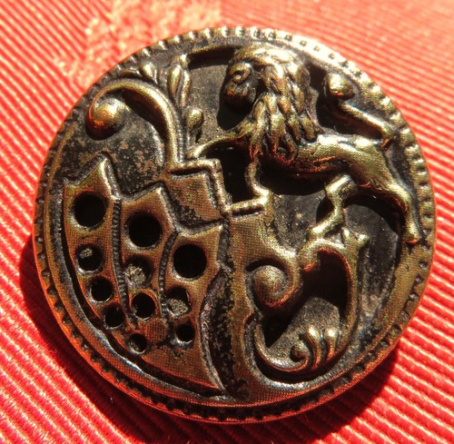 Bouton ancien lion laiton - ancien,