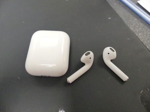 Apple airpods chargement - apple, "chargement