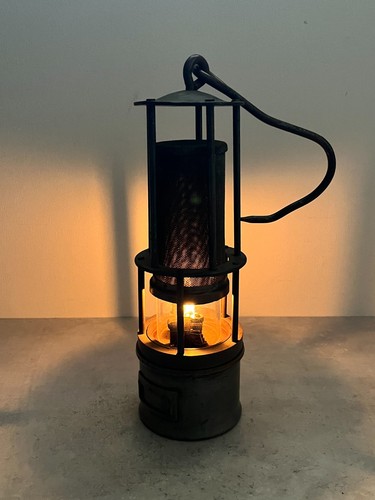 Ancienne lampe mineur - ancienne,
