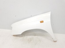 631133S200 aile gauche pour