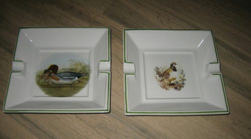 Cendrier porcelaine - 2, en