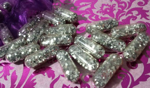 Silver glitter pills - glitter, bag