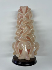 Grande bougie rose sculptée