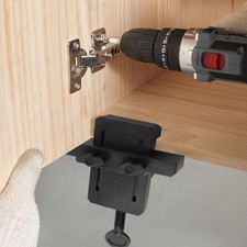 Outil d'installation d'armoire