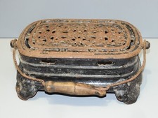 - CHAUFFERETTE ANCIENNE FONTE EMAILLEE émail avec usures JUS de GRENIER déco   D