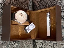 paterson montre luxe pour hommes neuf avec étiquettes et code qr prix négociable