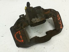 Etrier de frein avant droit