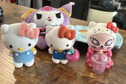 Assortment hello kitty - assortment, and