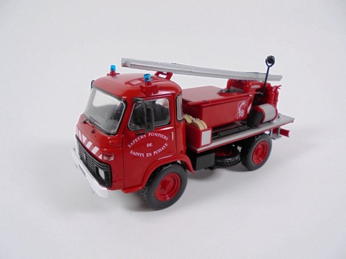 Véhicule pompiers renault - pompiers,