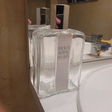 Grand Flacon Pour Un Homme De