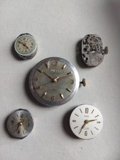 Lot 5 mouvements mécaniques