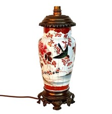 BELLE LAMPE EN PORCELAINE