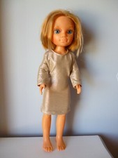 Lot 4 vêtements pour poupée