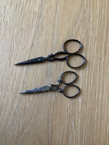 Paires petit ciseaux - paires,