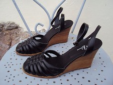 sandales talons compensés