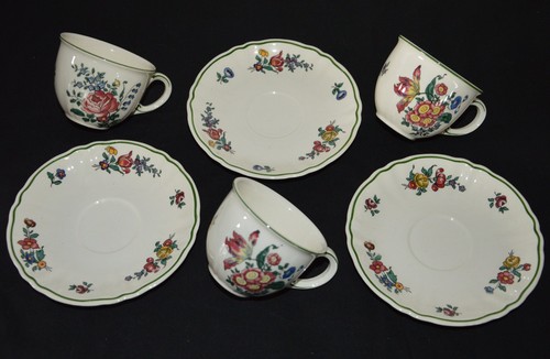 Lot anciennes tasses café - lot,