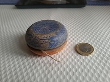 Ancien yoyo en bois peint