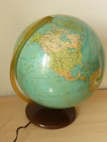 Ancien grand globe terrestre - ancien,